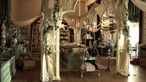 interior-view-of-The-Paradise-department-store