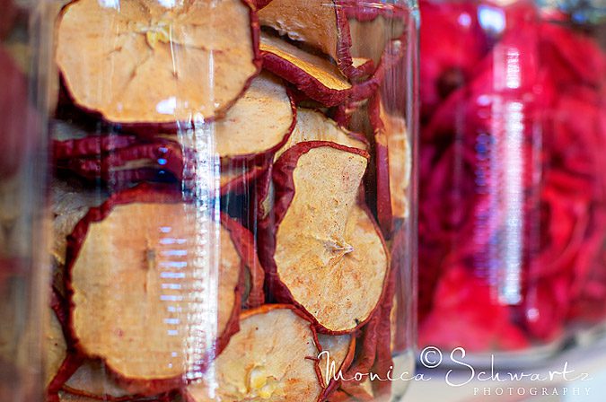 Dried-apple-slices