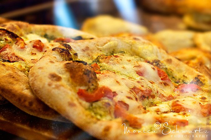 Pizza-of-the-day-at-Crisp-Bakeshop-in-Sonoma-California