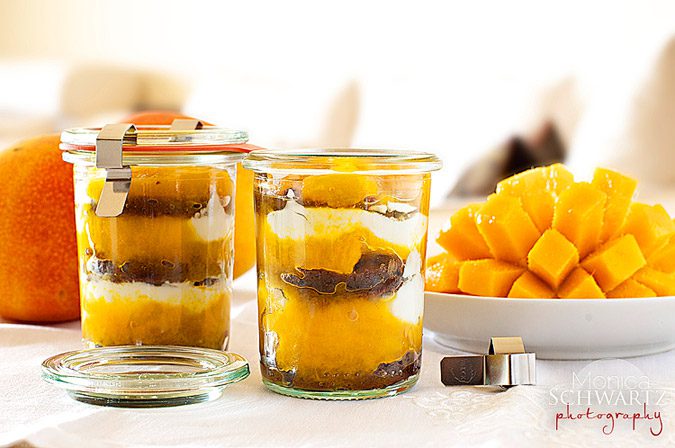 Recipe-for-chocolate-and-mango-parfaits-desserts