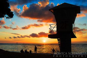 Sunset-at-Waikiki-Beach-Honolulu-Oahu-Hawaii