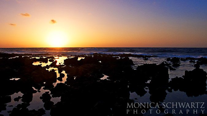 Sunrise-at-Sandy-Beach-Honolulu-Oahu-Hawaii