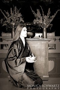 Model-Adam-Lundberg-photographed-in-a-kimono-at-Byodo-In-Temple-in-Kaneohe-Oahu-Hawaii