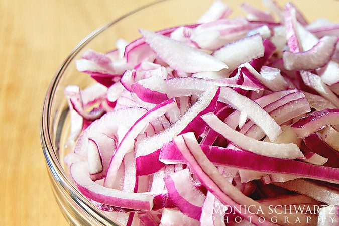 Sliced-red-onion