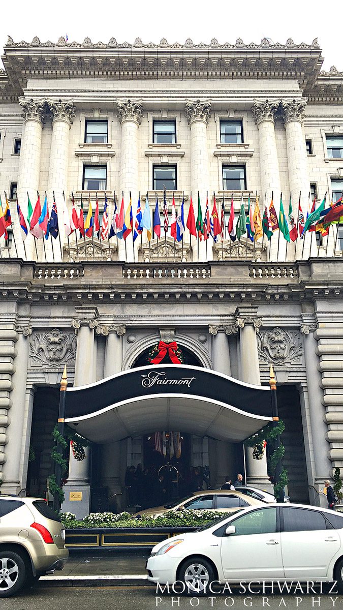 Entrance-to-The-Fairmont-Hotel-in-San-Francisco
