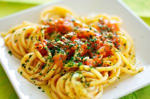 Bucatini-pasta-with-Amatriciana-Sauce-Italian-food
