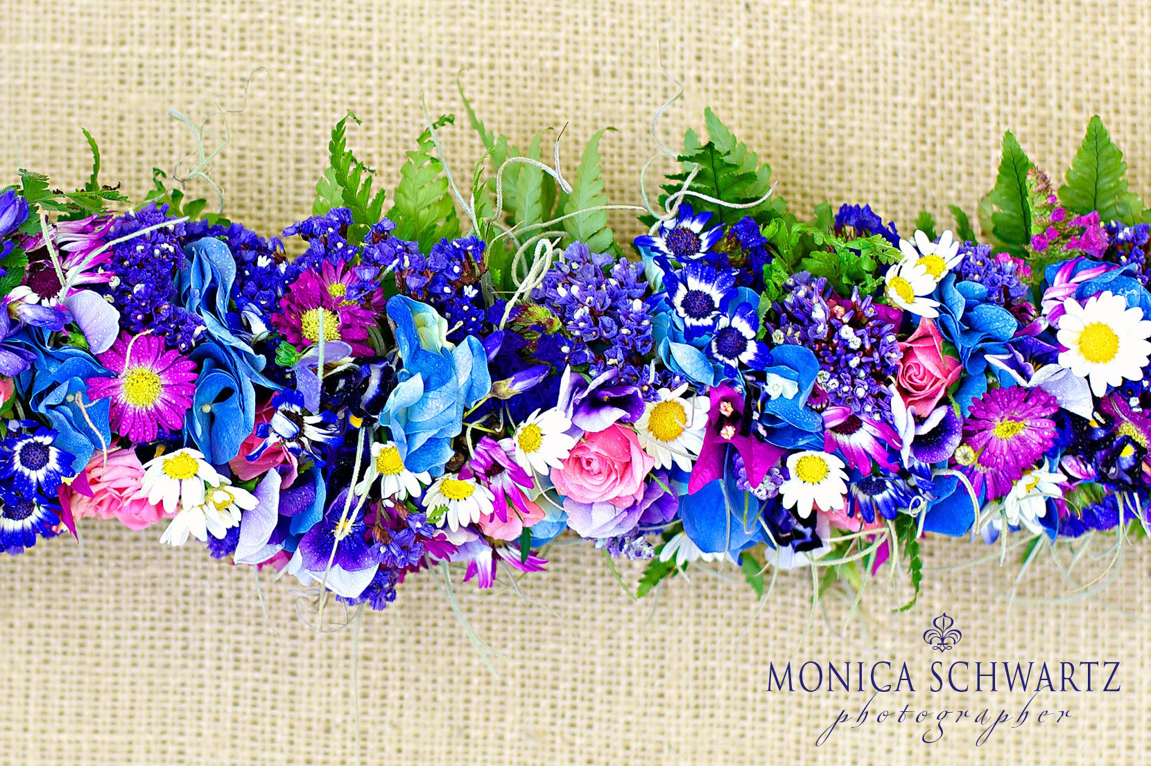 Indigo-and-purple-flowers-in-a-lei-at-the-May-Day-competition-in-Honolulu-Oahu-Hawaii