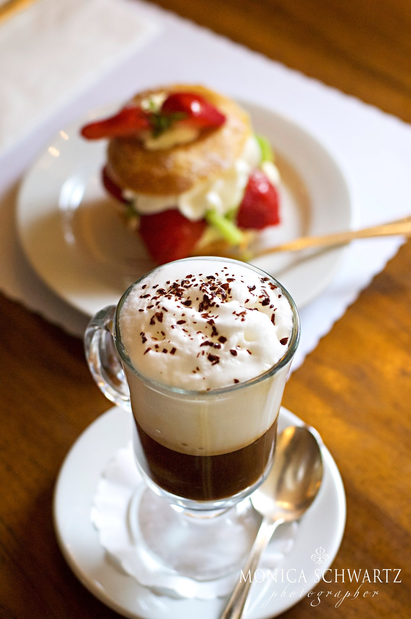 Latte-and-dessert-at-Patisserie-Boissiere-Restaurant-in-Carmel-by-the-Sea-California