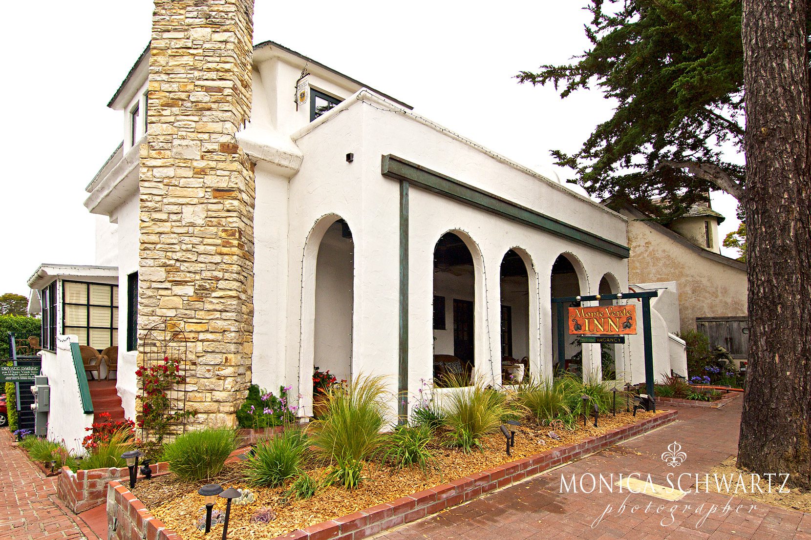 Monte-Verde-Inn-in-Carmel-by-the-Sea-California