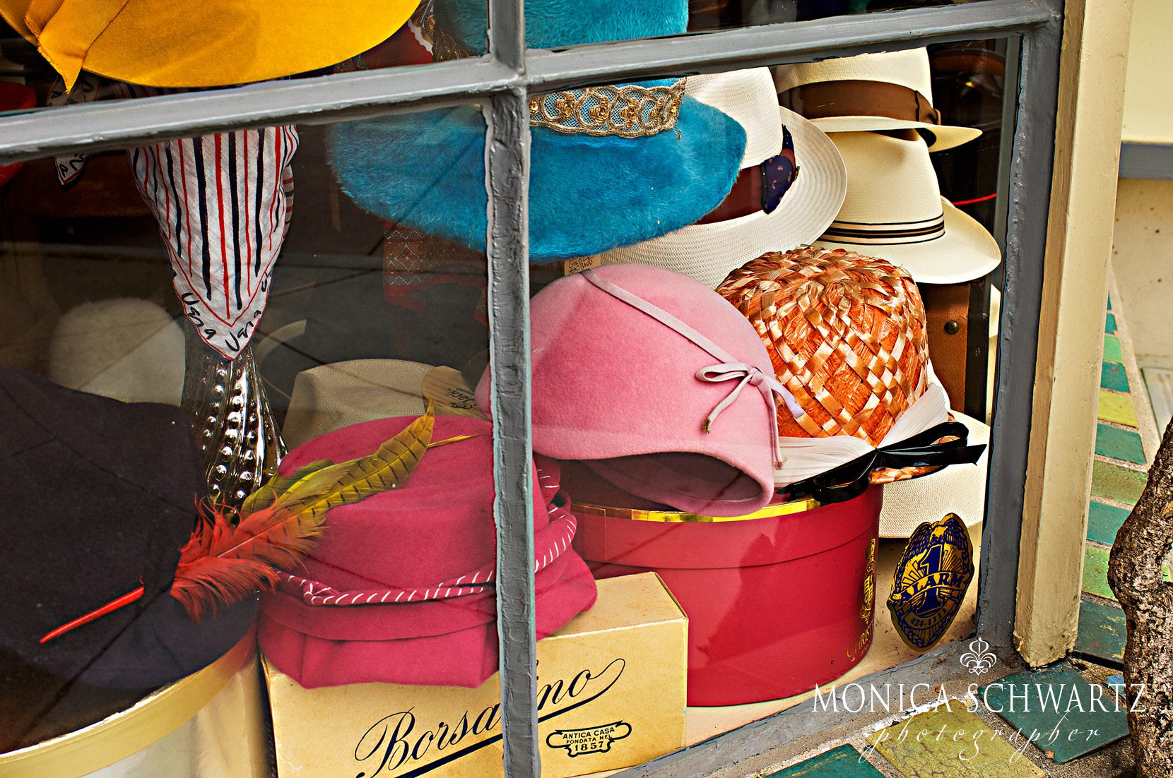 Vintage-hats-by-The-Prestige-hat-shop-in-Carmel-by-the-Sea-California
