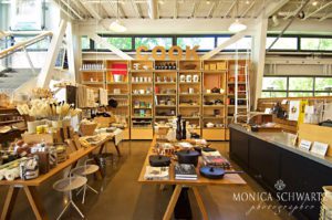 House-and-cookwares-at-the-Shed-in-Healdsburg-California