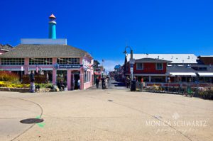 Entrance-to-Fishermans-Wharf-in-Monterey-California