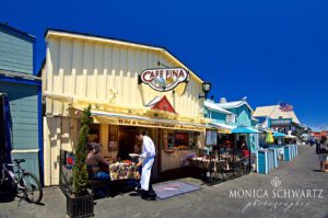 Cafe-Fina-restaurant-at-Fishermans-Wharf-in-Monterey-California