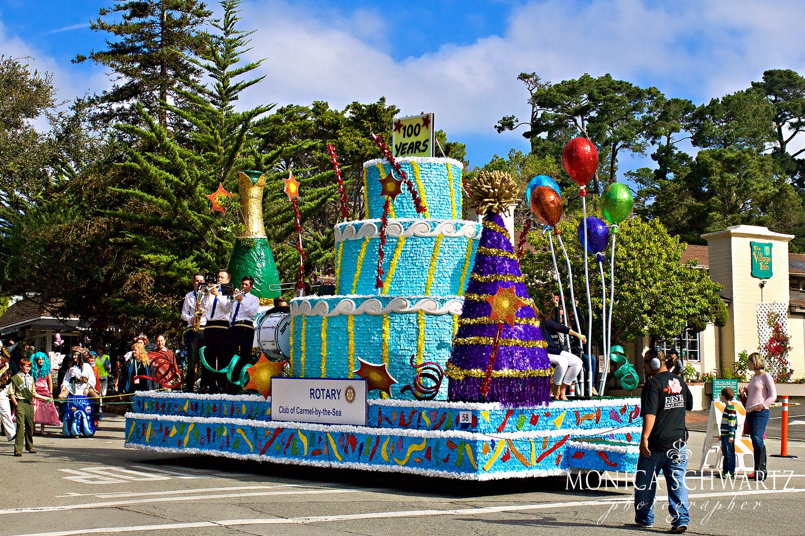 Centennial-Parade-in-Carmel-by-the-Sea-California