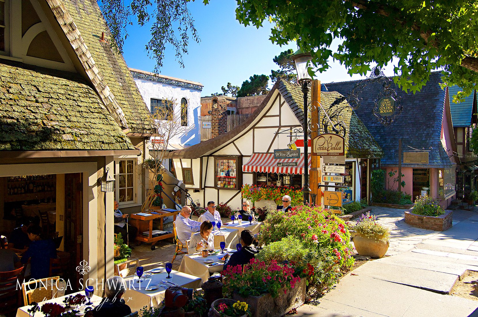 The-Court-of-the-Golden-Bough-in-Carmel-California