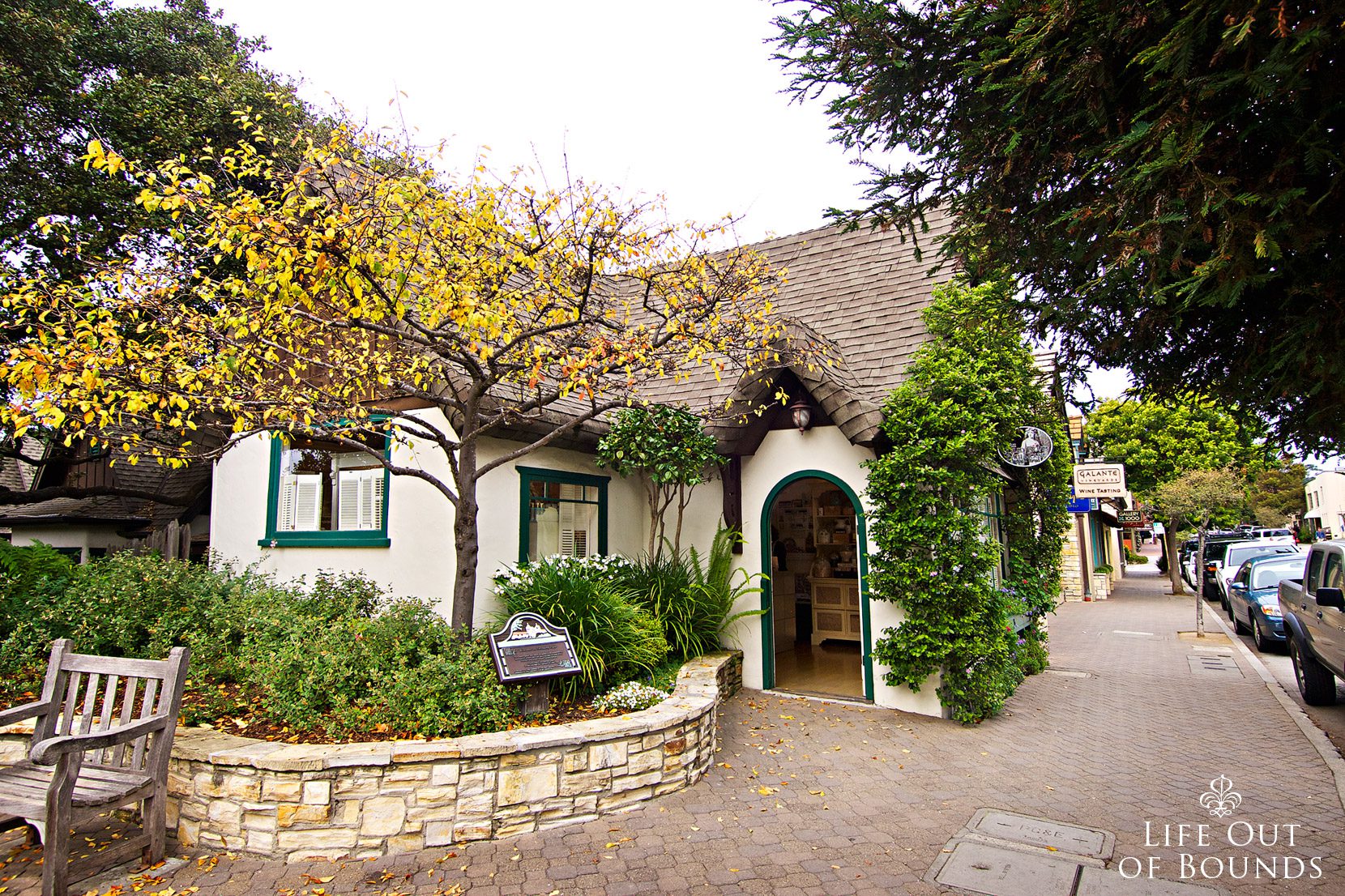 The-Soiled-Doves-Bath-House-shop-in-Carmel-by-the-Sea-California