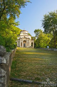5th-Chapel-along-the-Path-to-Sacro-Monte-di-Varese-Italy