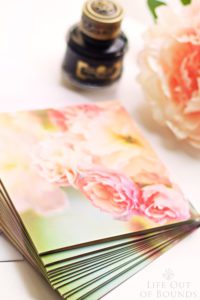 Floral-fine-art-photography-note-cards-in-square-format-printed-on-recycled-art-paper