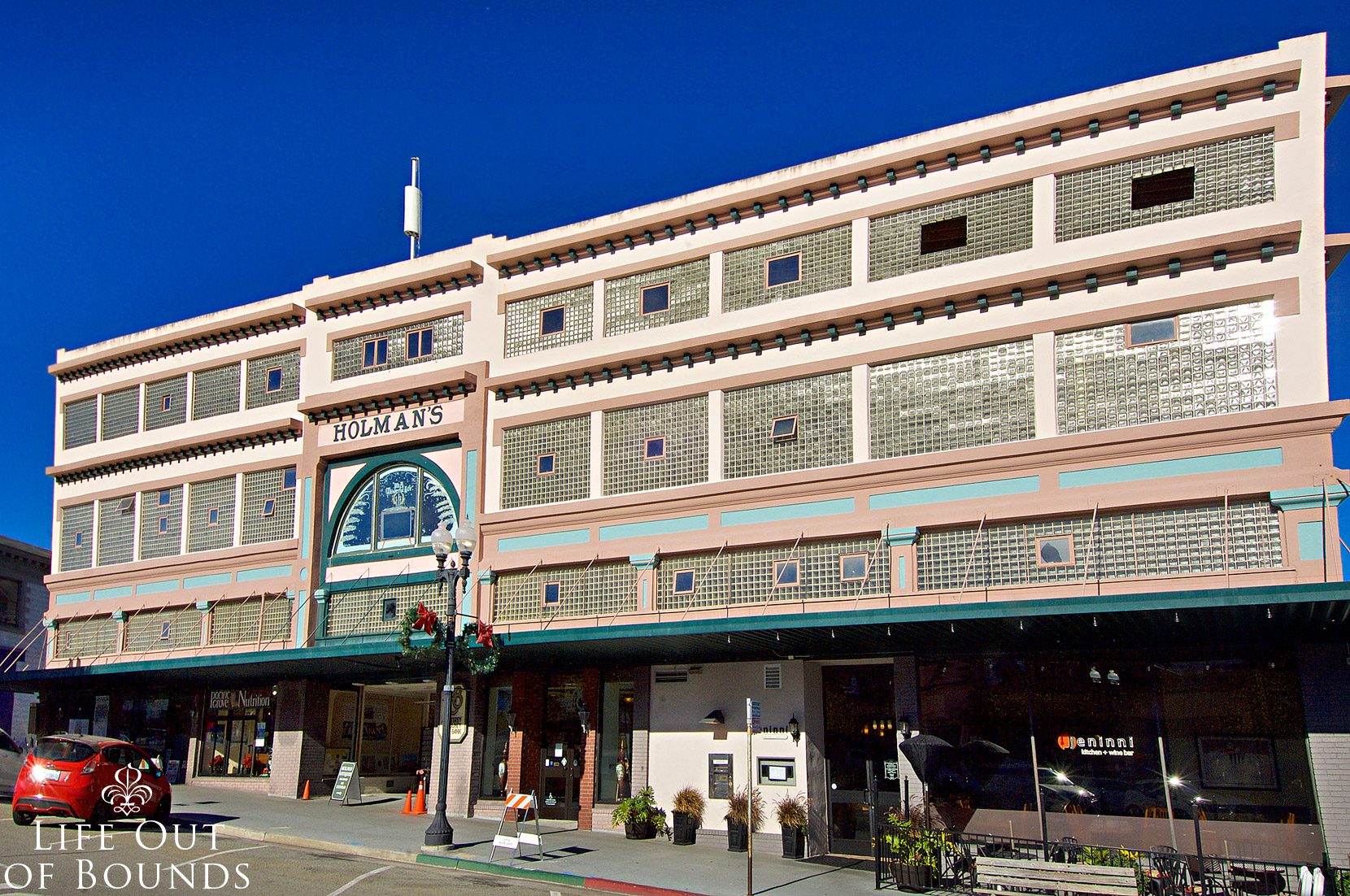 Holmans-Building-in-downtown-Pacific-Grove-California