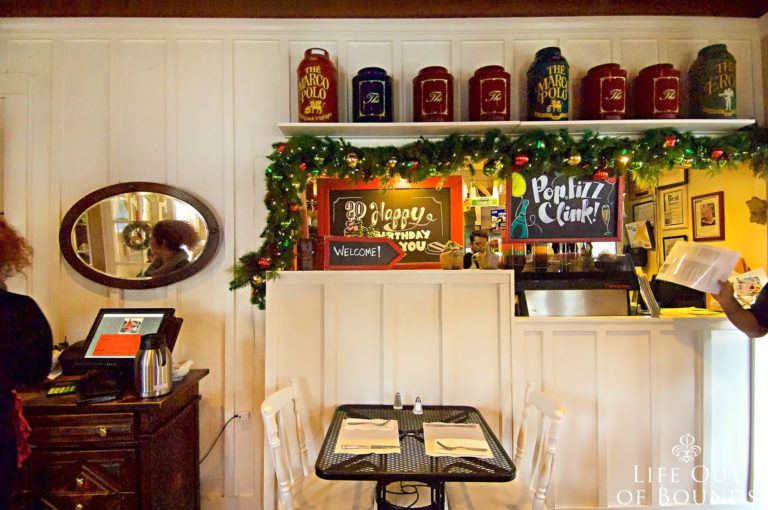 Downtown Pacific Grove & Lunch at Red House Cafe California Life