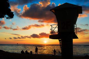 Sunset-on-Waikiki-Honolulu-Hawaii-photography-by-Monica-Schwartz