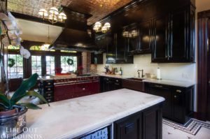 Ackerman-Heritage-House-an-exquisitely-renovated-Victorian-home-in-Napa-California