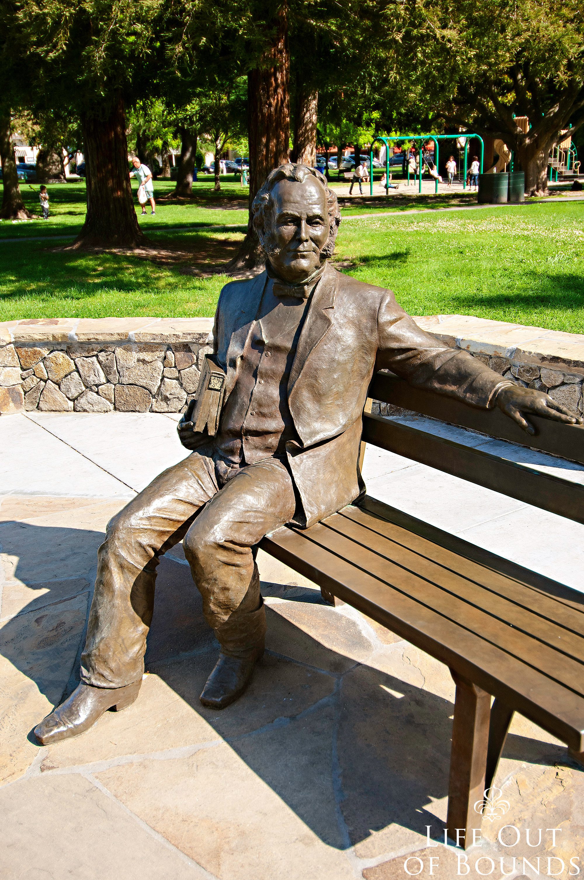 Statue-of-General-Mariano-Guadalupe-Vallejo-Sonoma-California
