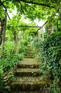 Adimas-terraced-garden-in-spring-Italy