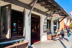 Marys-pizza-shack-on-the-historic-Plaza-in-Sonoma-California