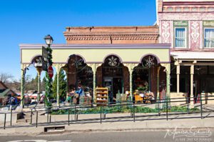 Walking-around-historic-downtown-Folsom-California-Gold-Country
