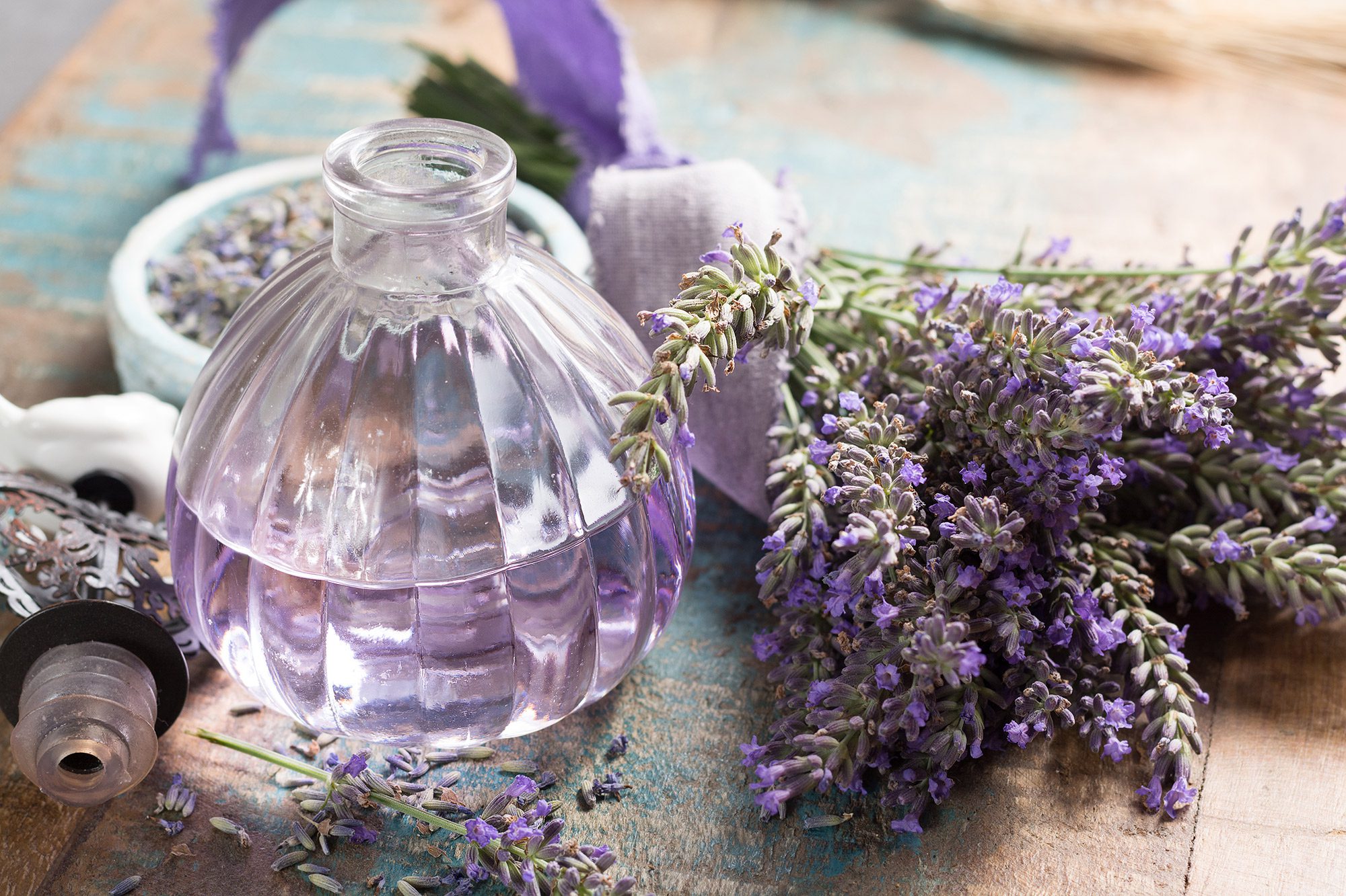 Soothing-fragrant-lavender-and-lavender-water