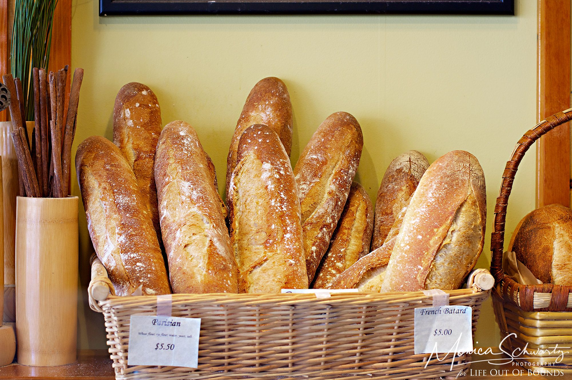 Fresh-French-Bread-at-Fendu-Boulangerie-in-Honolulu-Hawaii