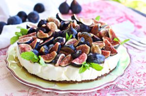 Easy, no-bake yogurt cake with Maple Figs, recipe
