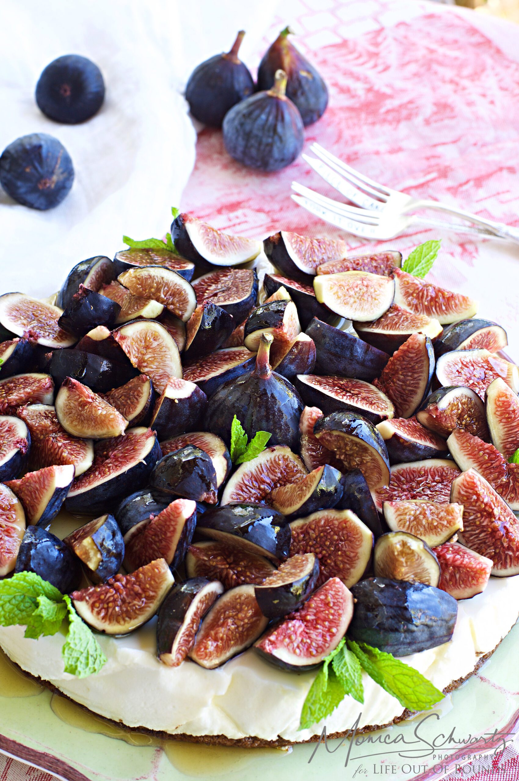 Easy, no-bake yogurt cake with Maple Figs, recipe